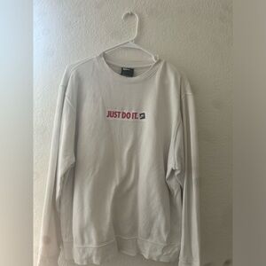 Nike Large White Crewneck